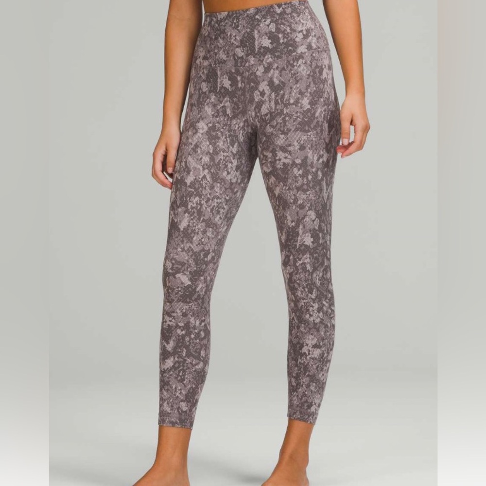 Lululemon Align High-Rise Pant 25" size 4 NWOT